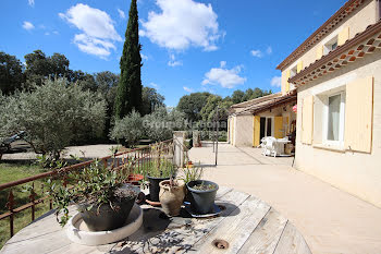 maison à Carpentras (84)