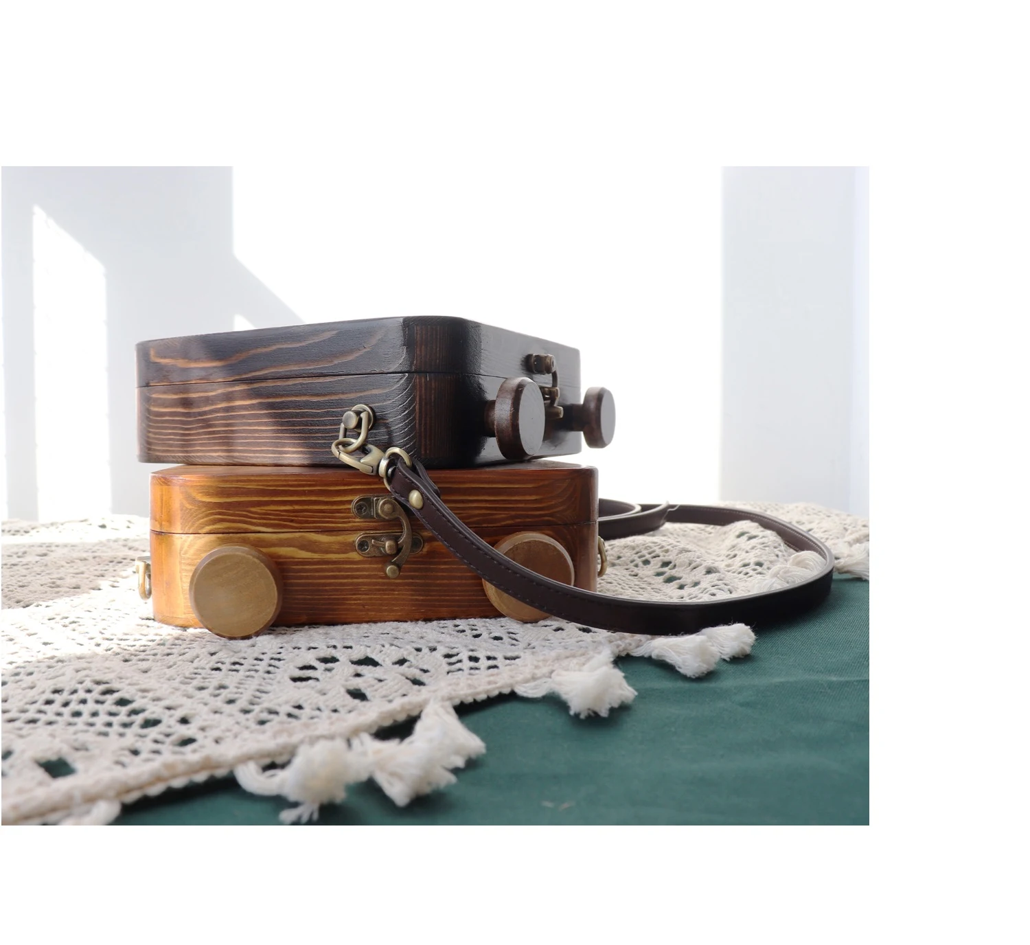 Title 5, Holz Retro Literatur Katze Reisetasche. Süße, p...