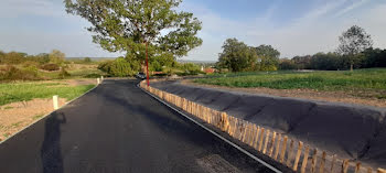 terrain à Saint-Etienne-du-Vauvray (27)