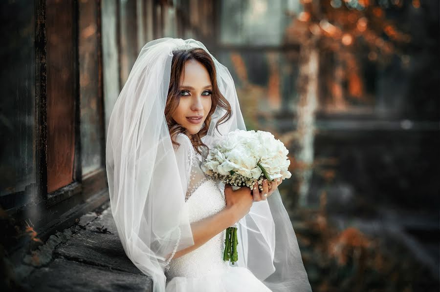 Wedding photographer Andrii Khomenko (oksamyt). Photo of 18 April 2023