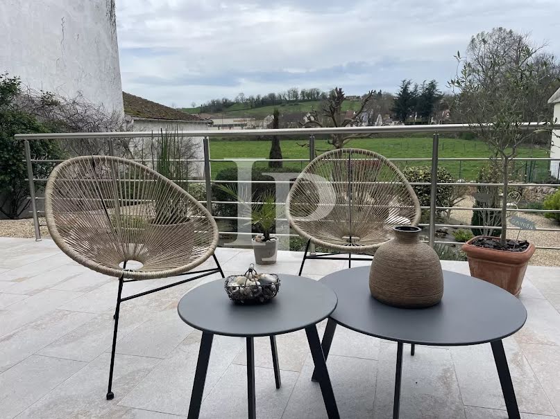 Vente maison 6 pièces 200 m² à Charlieu (42190), 255 000 €