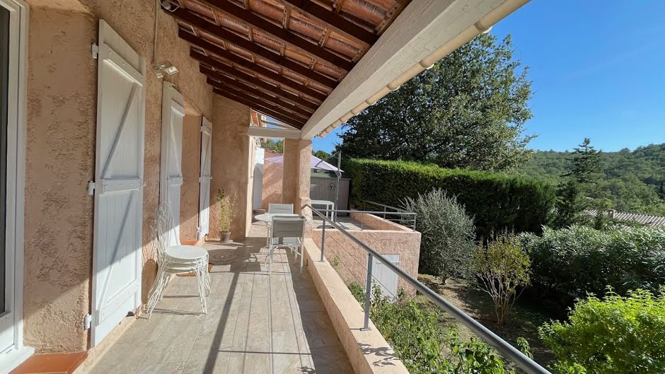 Vente maison 4 pièces 93.5 m² à Rocbaron (83136), 385 000 €