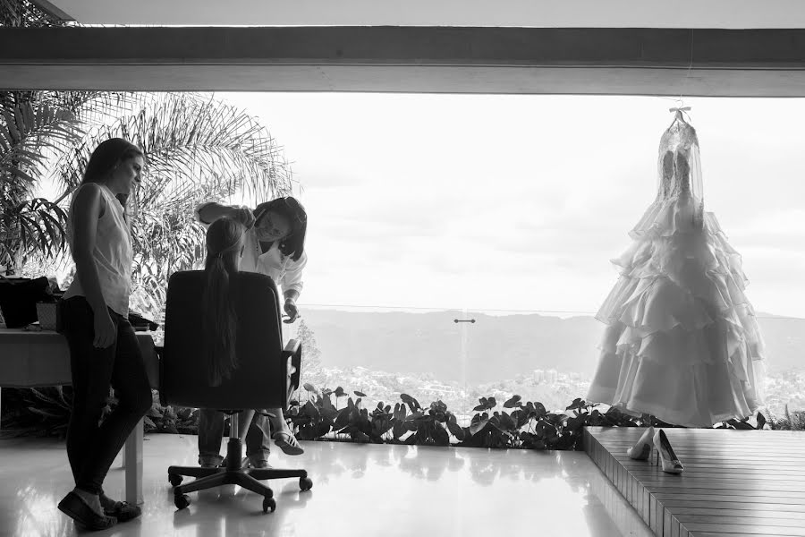 Wedding photographer Alexis Escamez (escamez). Photo of 4 April 2016