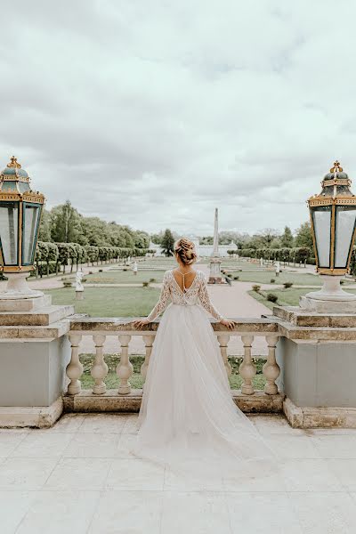 Fotografo di matrimoni Margarita Serova (margoserova). Foto del 19 maggio 2019