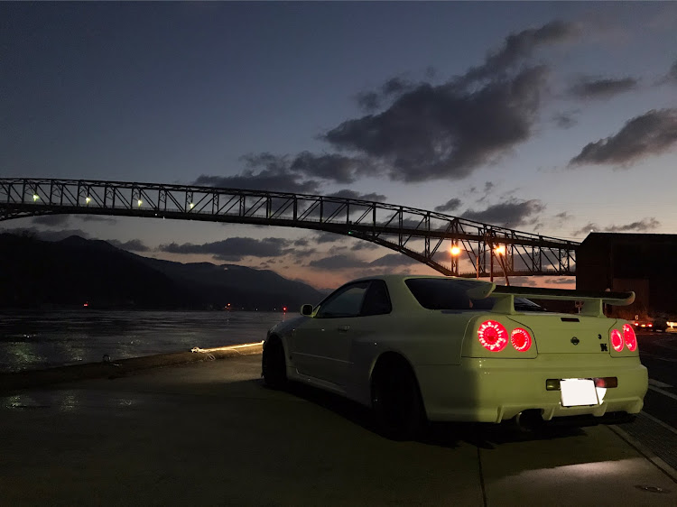 スカイライン GT-Rのドライブ・港に関するカスタム事例の投稿画像1枚目