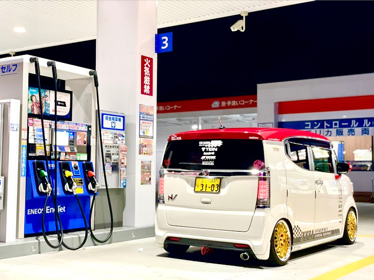 Nボックススラッシュのキリ番ゲット・愛車の一番好きな角度・うしろショットに関するカスタム事例の投稿画像2枚目