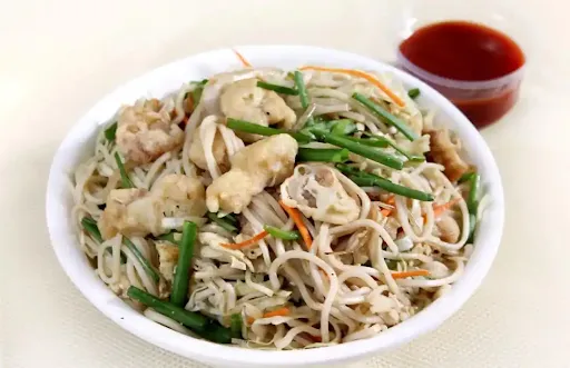 Chicken Hakka Noodles