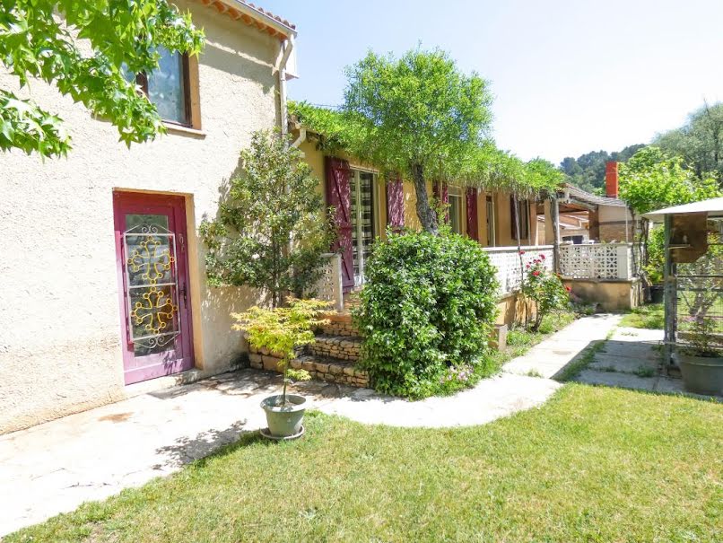 Vente viager 4 pièces 108 m² à Bagnols-sur-ceze (30200), 121 900 €