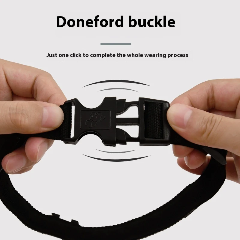 LED-kleurige lichtgevende halsband voor honden, wandelverlichting. Verhoog de veiligheid van uw hond tijdens wandelingen in het donker met deze heldere halsband.