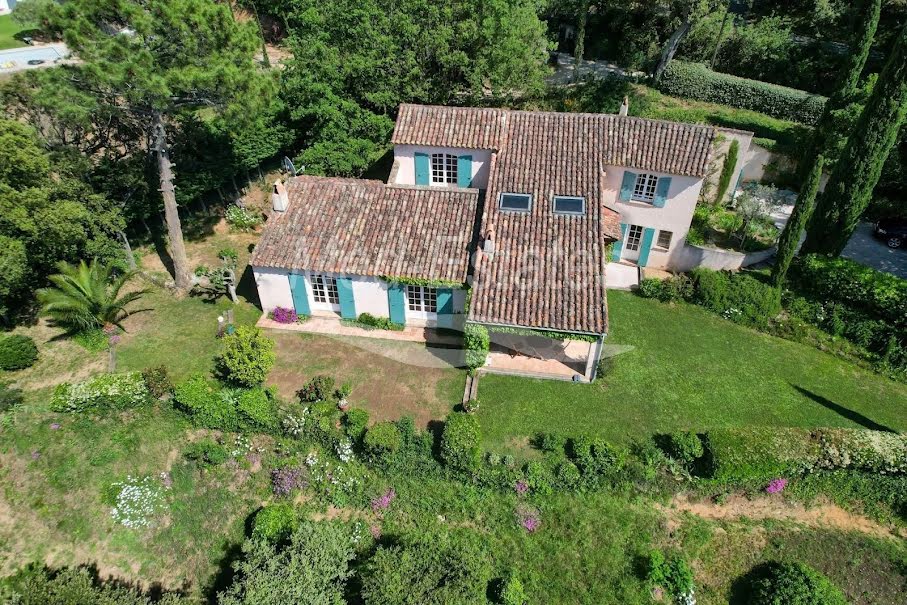 Vente villa 5 pièces 240 m² à Grimaud (83310), 1 700 000 €