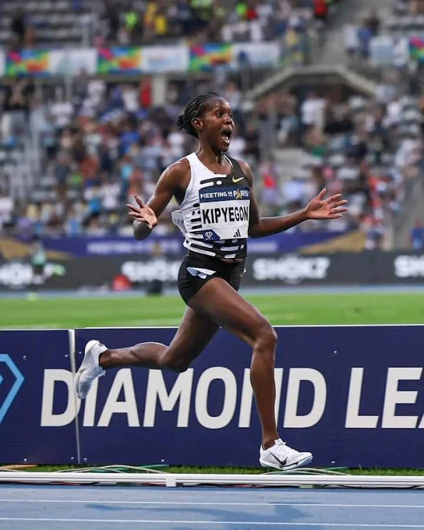 Olympic champion Faith Kipyegon breaks the women's mile World Record at Monaco Diamond League on July 21, 2023.
