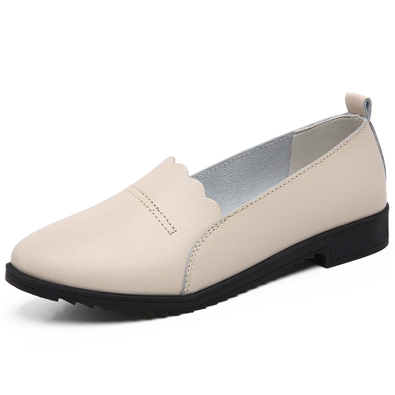 Zapatos casuales de mujer de piel de vaca con suela blanda, comodidad y estilo para el día a día, perfectos para caminar y lucir a la moda.
