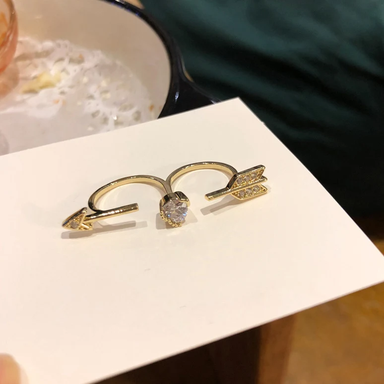 Title 6, Bague réglable en forme de cœur avec micro-incr...