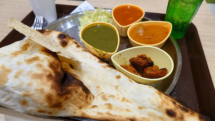 フェアレディZのヴィナウォーク海老名・インドカレー・ヤフオク・アップガレージ・欲しい物だらけに関するカスタム事例の投稿画像2枚目