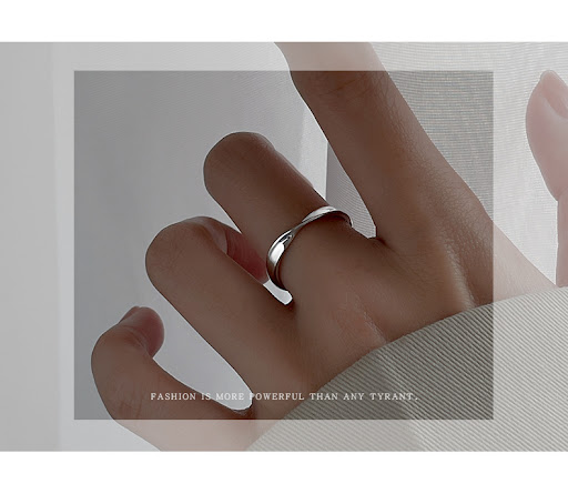 Title 2, 925 Sterling Silver Mobius Strip Simple Niche D...