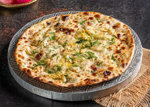 Stuffed Kulcha- Aloo Pyaz