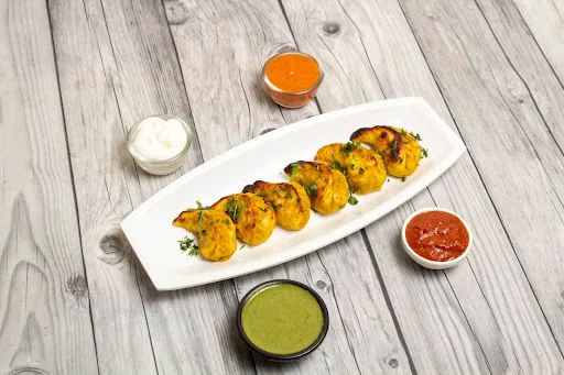 Chicken Reshmi Tandoori Momos [6 Pieces]