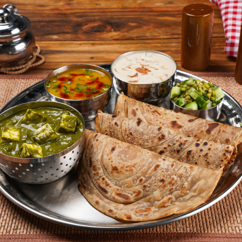 Palak Paneer Paratha Executive Thali