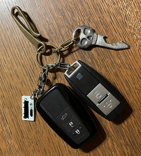 Rav4 Mxaa54のナンバーキーホルダー ウィンカーled化に関するカスタム メンテナンスの投稿画像 車のカスタム情報はcartune