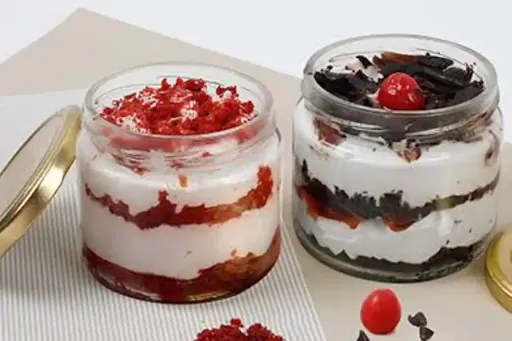 Red Velvet And Black Forest Cake [2 Jar]