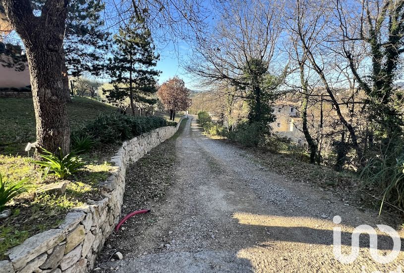  Vente Terrain à bâtir - 2 300m² à Châteauneuf-Grasse (06740) 