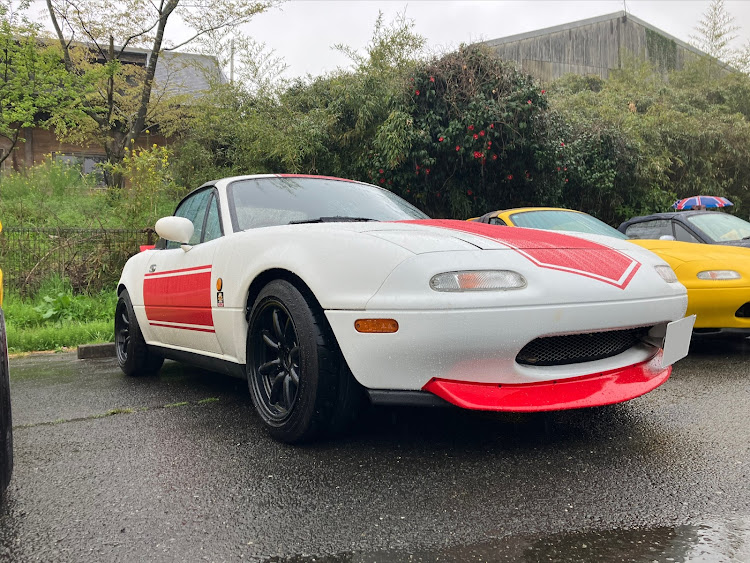 ロードスターの地域の交流会・NAは楽しい・中津唐揚げ・ふじやの唐揚げに関するカスタム事例の投稿画像11枚目