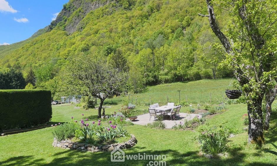 Vente maison 5 pièces 115 m² à Ugine (73400), 299 000 €