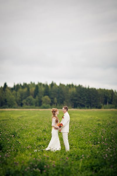 Fotógrafo de casamento Konstantin Taraskin (aikoni). Foto de 11 de setembro 2015