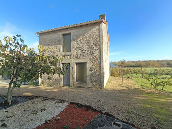 maison à Champigny en Rochereau (86)