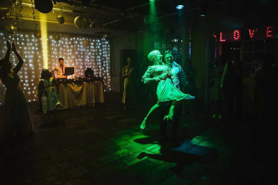 Fotógrafo de bodas Mark Wallis (wallis). Foto del 2 de diciembre 2018