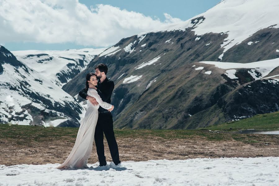 Photographe de mariage Mikola Cimbalyuk (mikolacimbal). Photo du 18 mars 2020