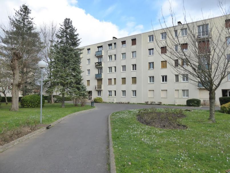 Location  appartement 2 pièces 54 m² à Franconville (95130), 960 €