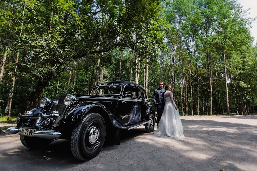 Fotógrafo de bodas Vitaliy Baranok (vitaliby). Foto del 30 de julio 2015