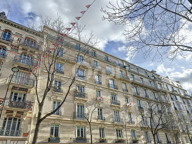 Vente appartement 3 pièces 74 m² à Paris 15ème (75015), 745 000 €