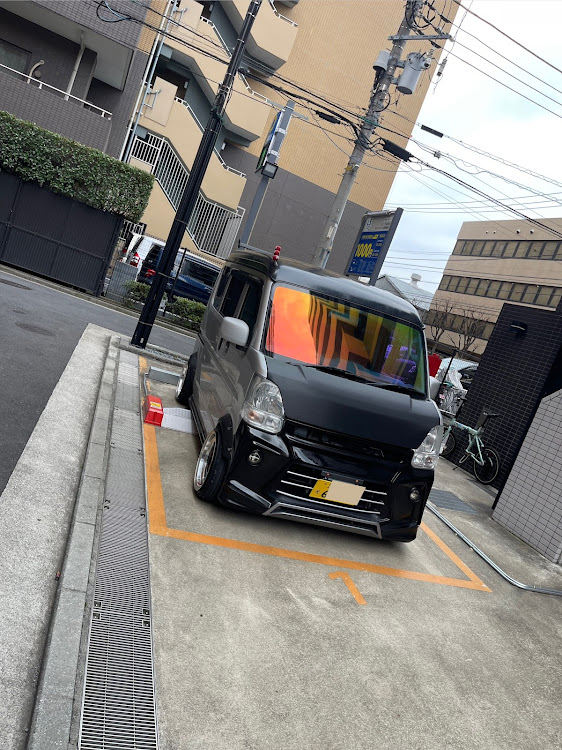 エブリイバンのMichi23さんが投稿したカスタム事例の投稿画像1枚目