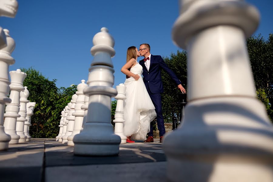 Fotógrafo de casamento Leszek Pasko (leszeczek). Foto de 24 de fevereiro 2020