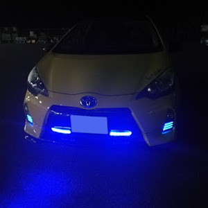 アクア NHP10