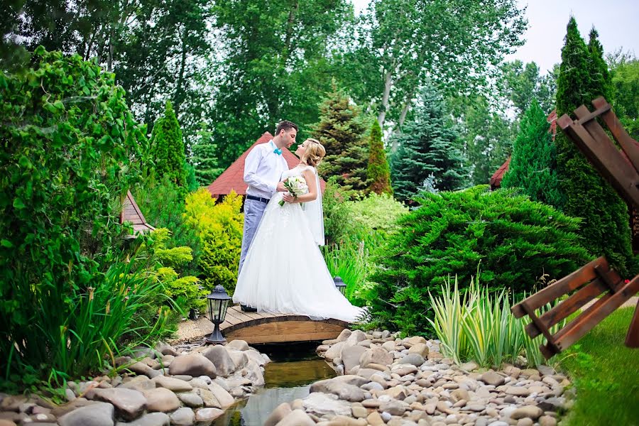 Fotógrafo de bodas Darina Limarenko (andriyanova). Foto del 26 de agosto 2015