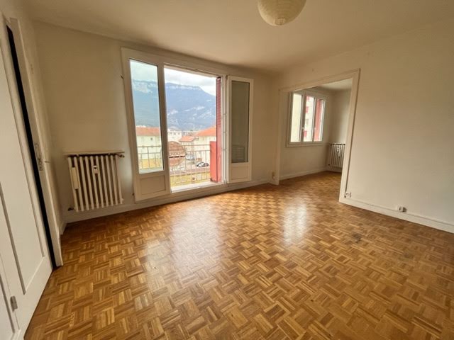 Vente appartement 4 pièces 69 m² à Fontaine (38600), 110 000 €