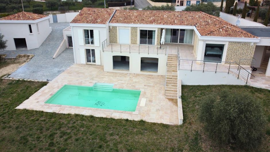 Vente villa 8 pièces 260 m² à Manosque (04100), 1 942 500 €