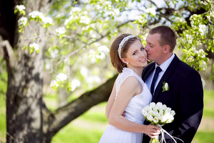 Wedding photographer Darya Ivanova (dariya83). Photo of 25 April 2015
