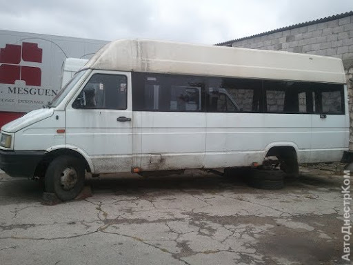 продам запчасти на авто Iveco Daily  фото 1