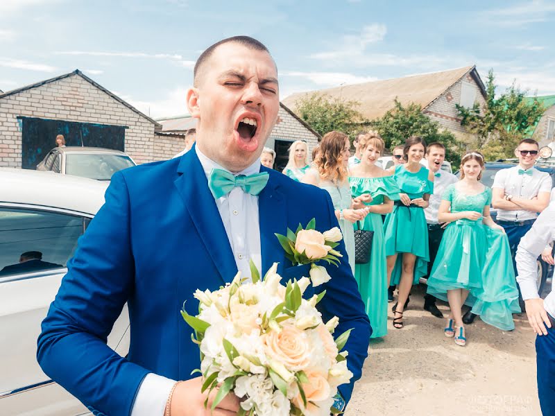 Fotógrafo de casamento Evgeniy Semenov (semenovsv). Foto de 21 de agosto 2017