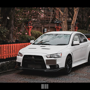 ランサーエボリューション X
