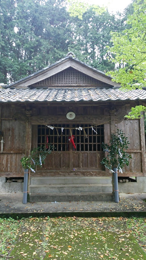 春日神社 本殿