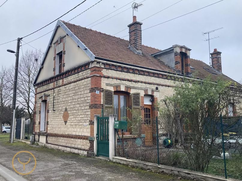 Vente maison 3 pièces 65 m² à La Chapelle-Saint-Luc (10600), 132 000 €