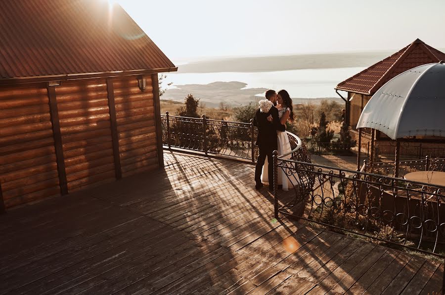 Wedding photographer Vladimir Sereda (vovik26rus). Photo of 23 May 2020