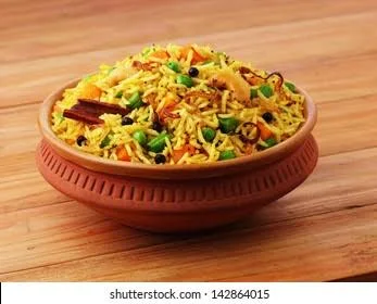 Handi Veg Dum Hyderabadi Biryani