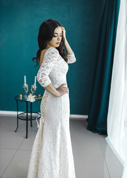 Esküvői fotós Kseniya Averina (averinakseniya). Készítés ideje: 2021 május 23.