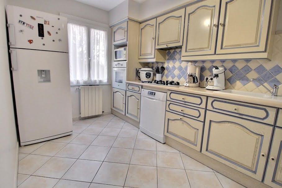 Vente maison 4 pièces 90 m² à Marseille 11ème (13011), 377 000 €